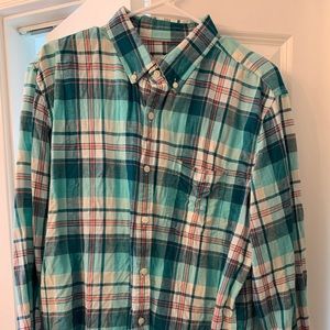American Eagle Linen Large Button-up Shirt